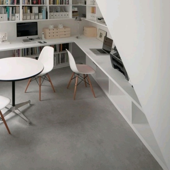 Meet your Posher, Cherry - Picture 1 of 1